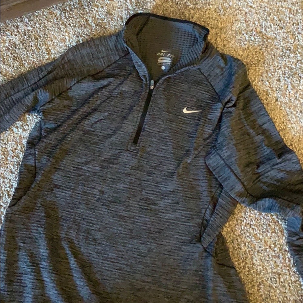 Nike dry fit 1/4 zip